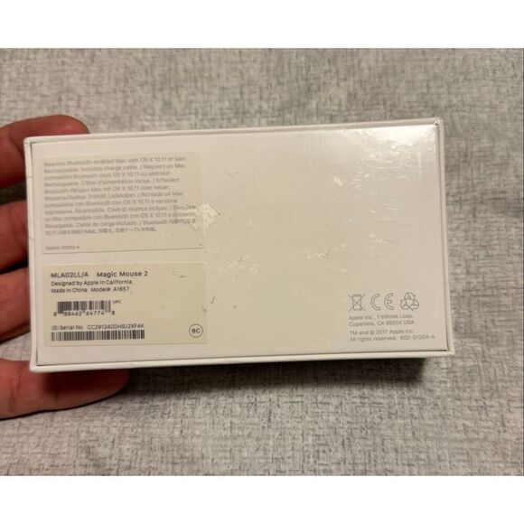 Apple Bluetooth Wireless Laser Magic Mouse A1657 USBC NEW - Picture 4 of 6